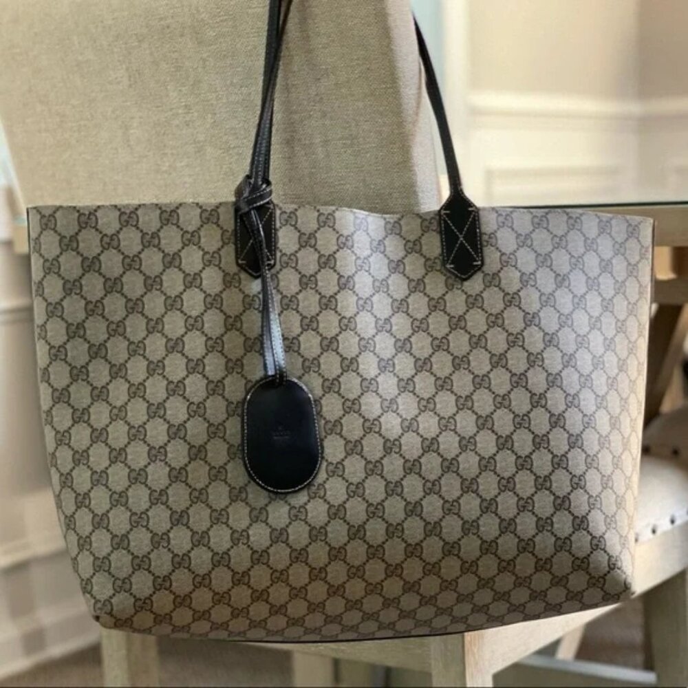 AUTHENTIC LARGE GUCCI TOTE